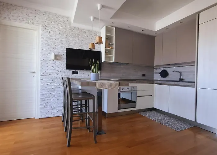 Torre Aurora Apartment Rome