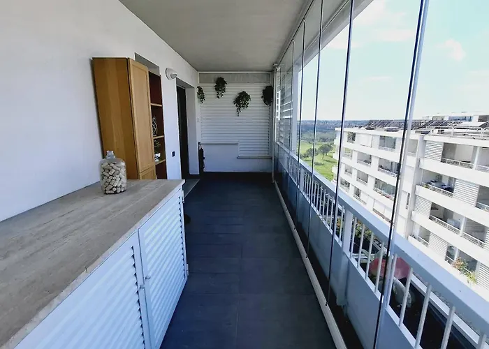 Torre Aurora Apartment